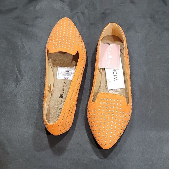 BRAND NEW FREE REIGN STUDDED ALMOND TOE FLAT SHOE - Picture 8 of 15